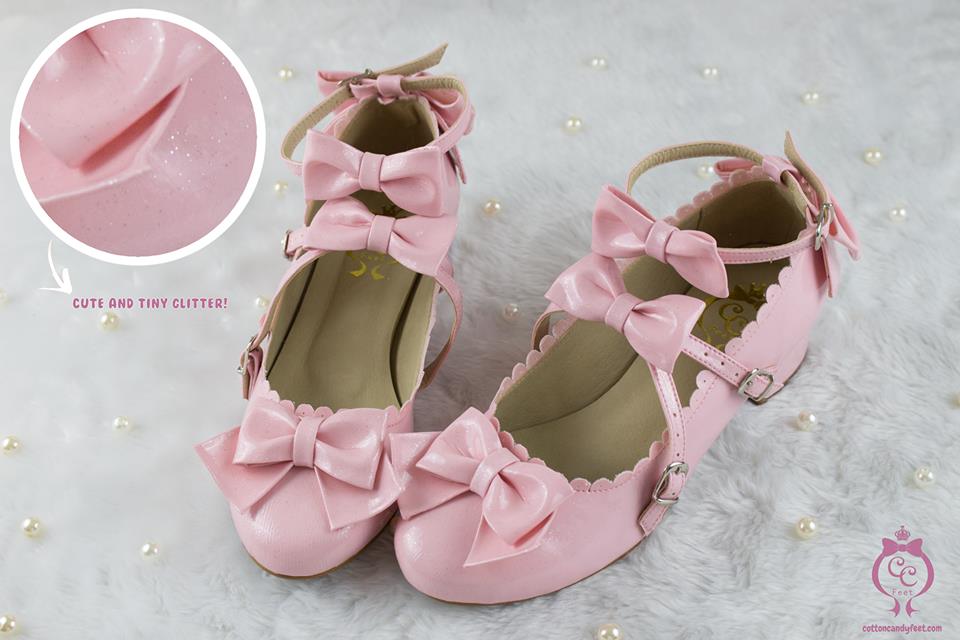 [35BR] Shiny Unicorn Queen - Shiny Light Pink with Glitter