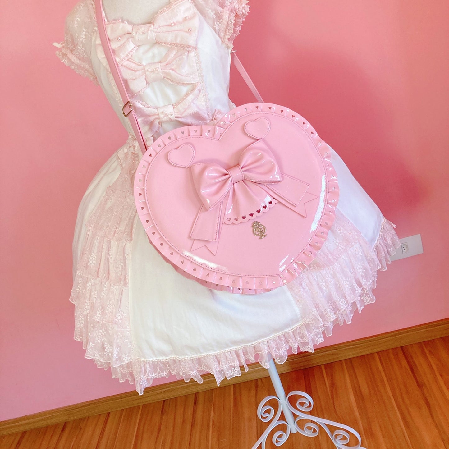 Bubble Heart Bag - Shiny Light Pink with Glitter