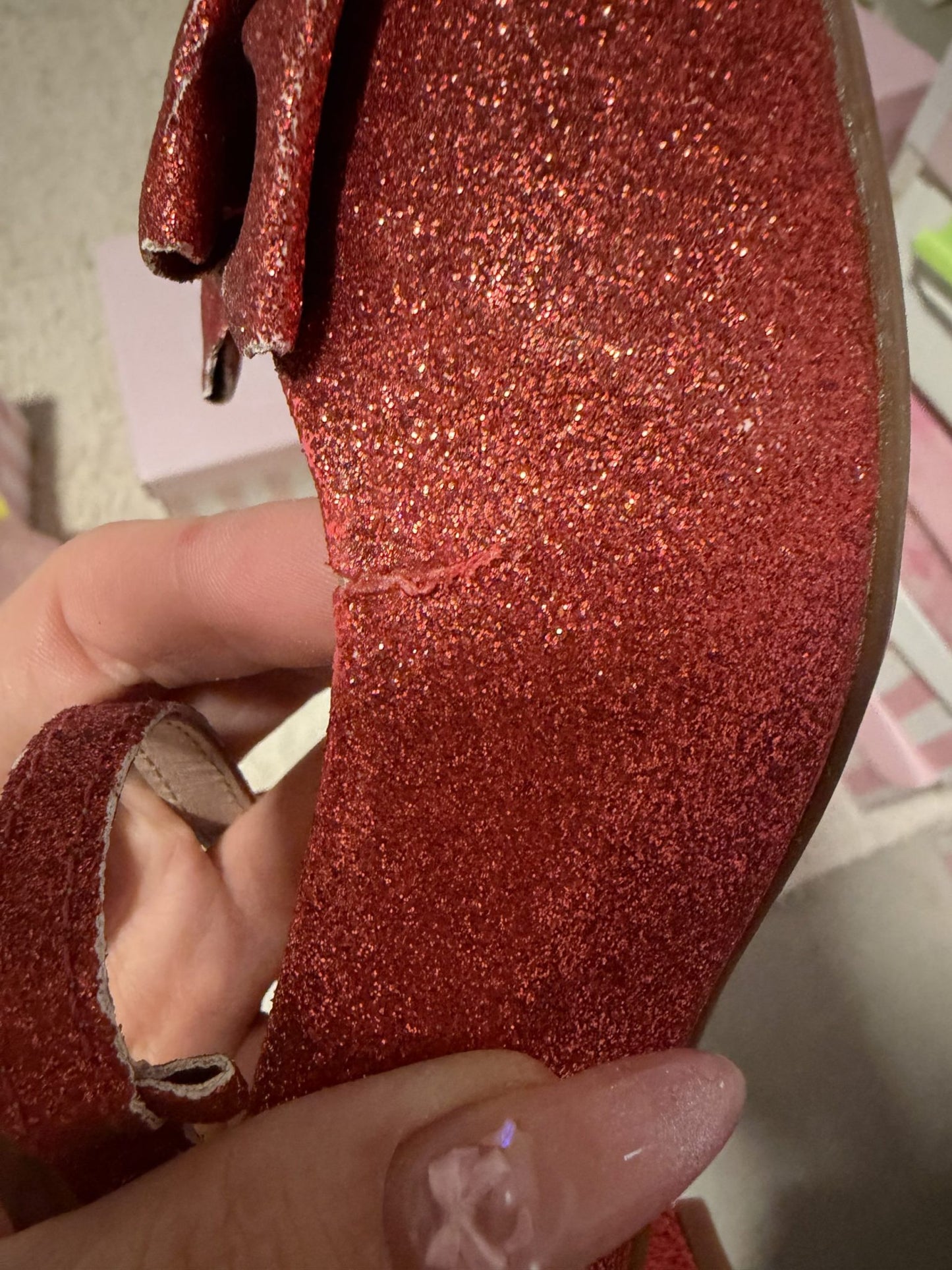[37BR] [B GRADE] Crystal Twinkle low heel - Red Glitter