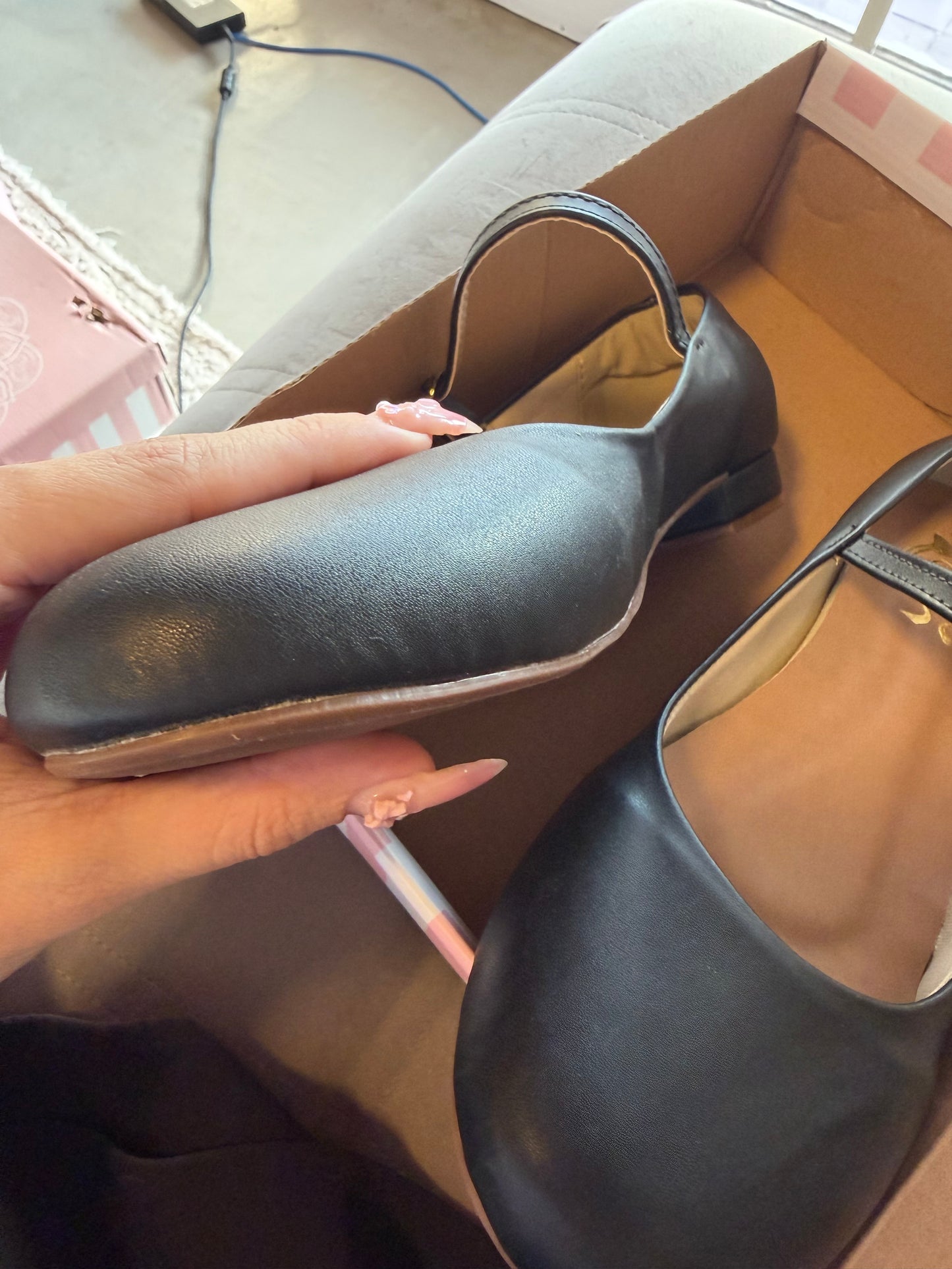 [40BR] [B Grade]  Dreamy Doll Flats - Black