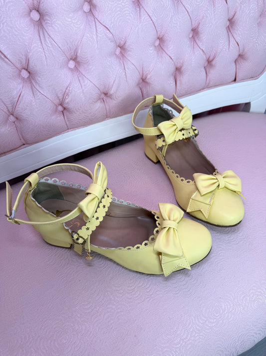 [40BR] [B GRADE] Magical Star Shoes - Pastel Yellow