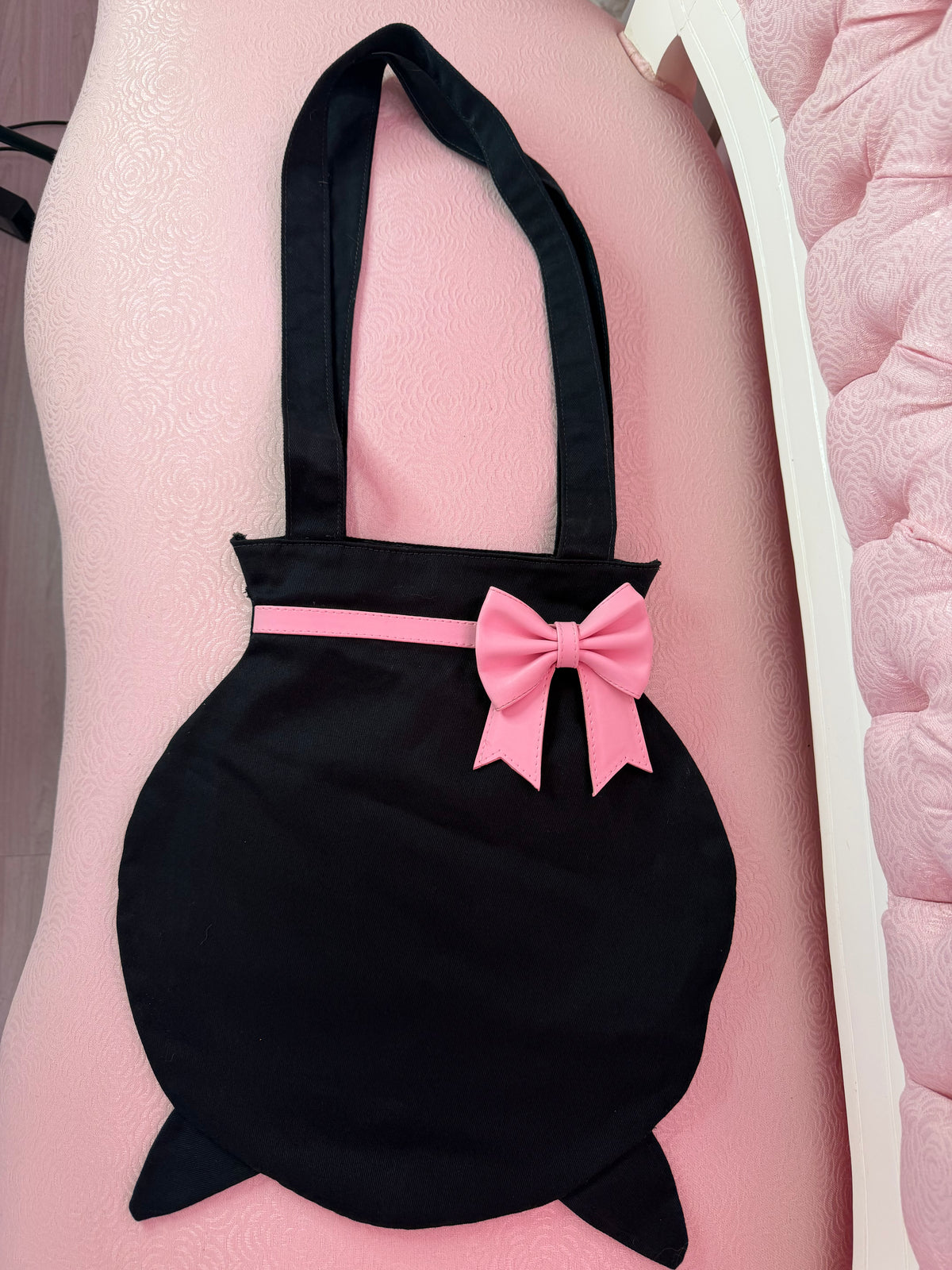 [SAMPLE] Spooky Witch Cauldron Tote Bag