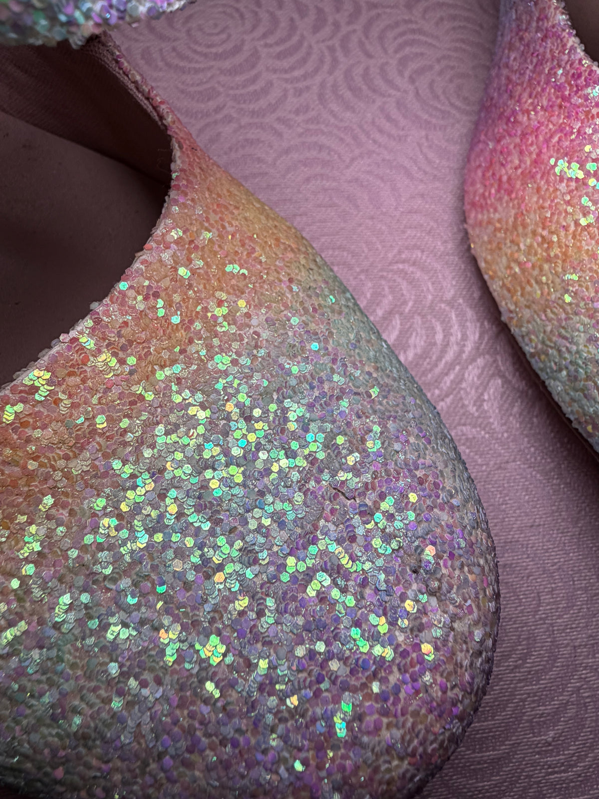 [37BR] [B GRADE] Triple Magical Rainbow shoes